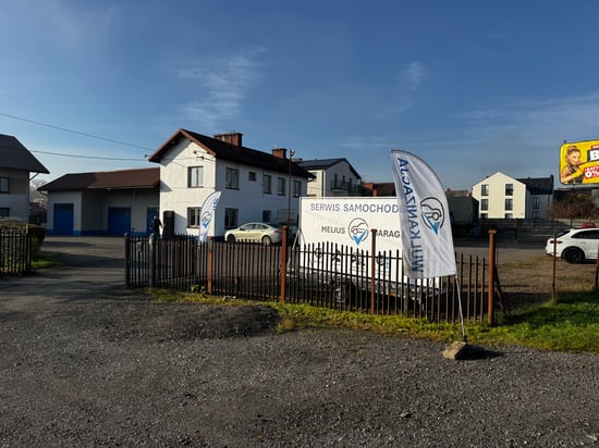 Image of building-exterior-and-surroundings