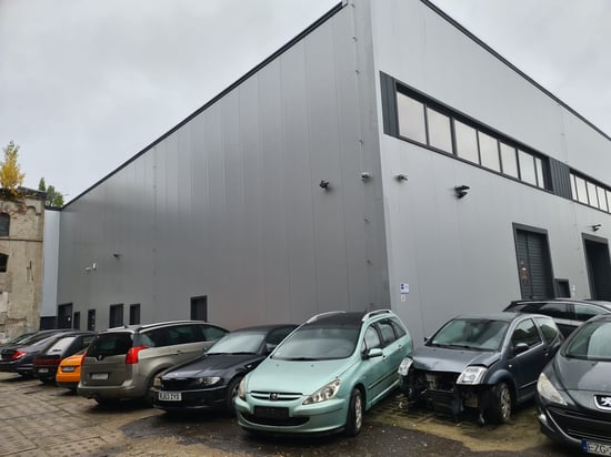 Image of building-exterior-and-surroundings