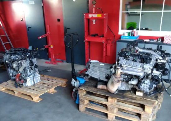 Image of building-exterior-and-surroundings