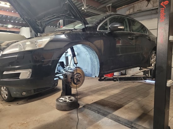 Image of example-cars