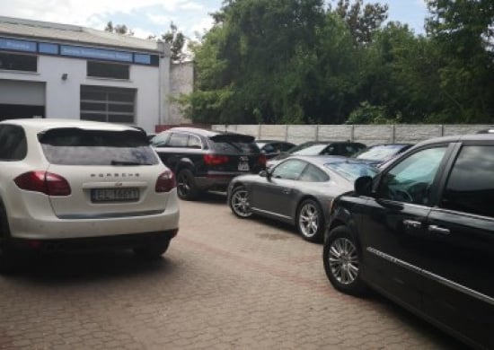 Image of building-exterior-and-surroundings