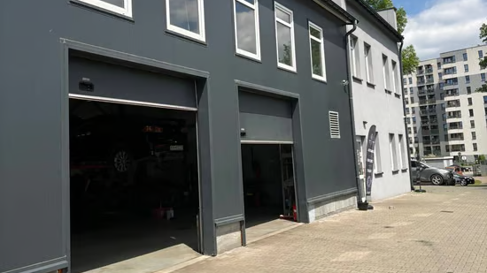 Image of building-exterior-and-surroundings