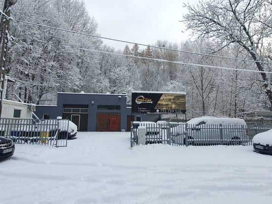 Image of building-exterior-and-surroundings