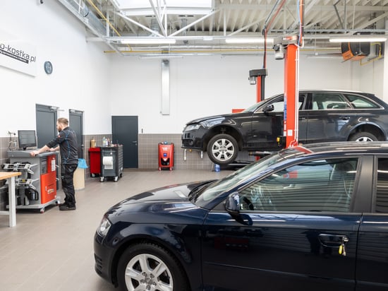 Image of working-mechanics