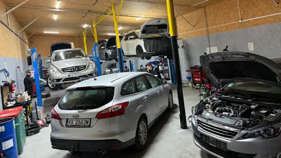 Image of workshop-hall