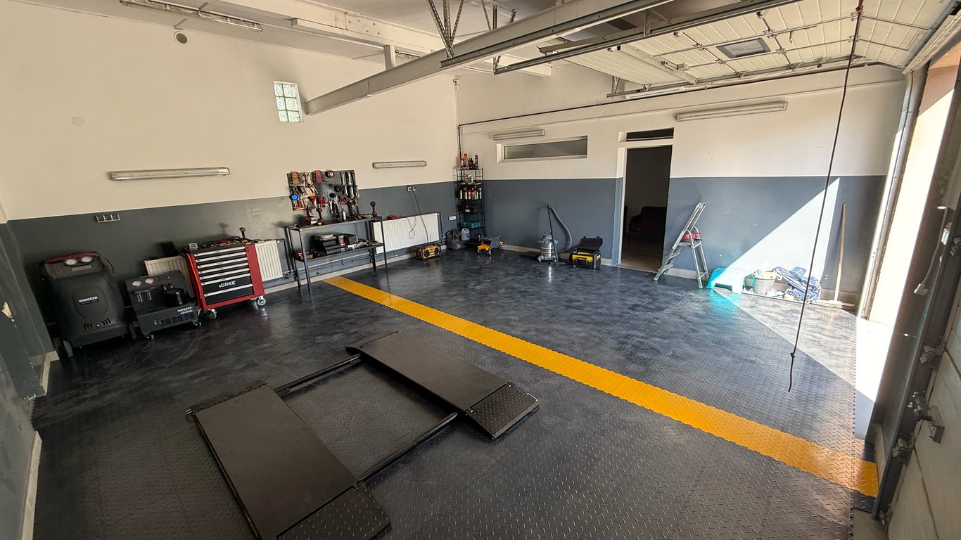 HBT Garage — zdjęcie 7