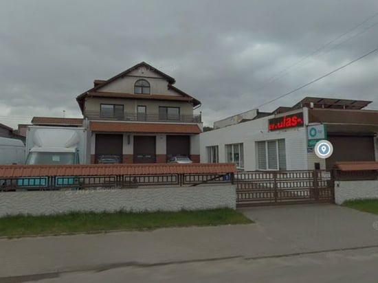 Image of building-exterior-and-surroundings