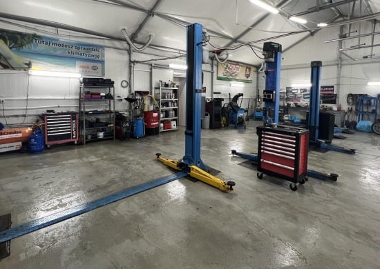 Image of working-mechanics