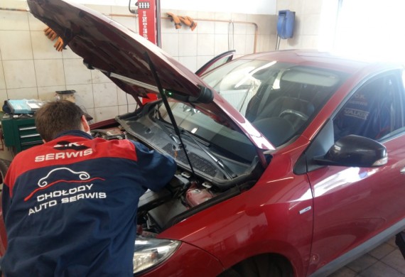 AUTO SERWIS DARIUSZ CHOŁODY — zdjęcie 9