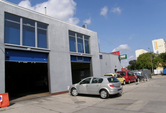 Auto-Market Andrzej  Jocz  — zdjęcie 5