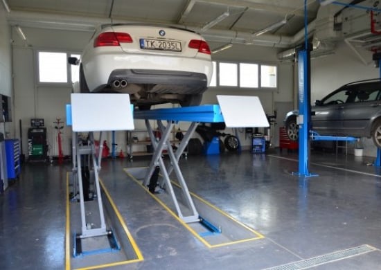 Image of working-mechanics