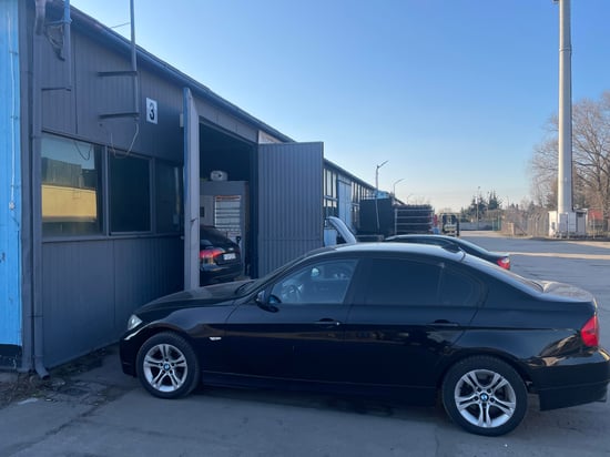 Image of building-exterior-and-surroundings