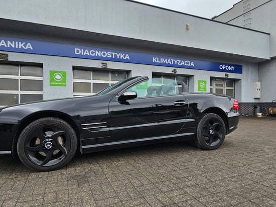 Image of working-mechanics