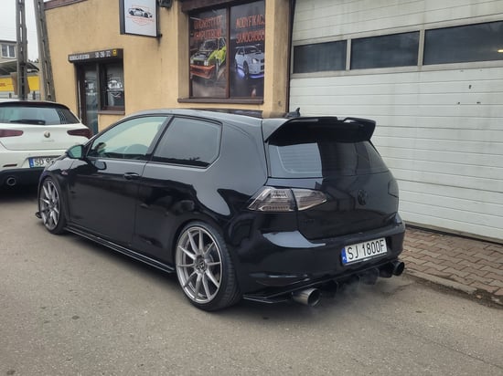 Image of example-cars