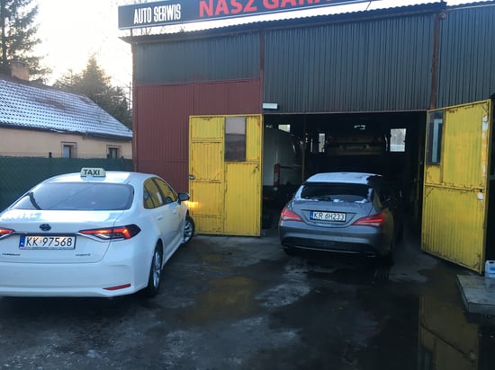 Image of building-exterior-and-surroundings