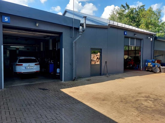 Image of building-exterior-and-surroundings