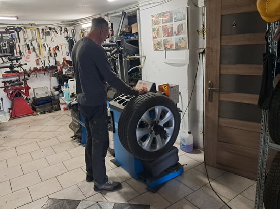 Image of working-mechanics