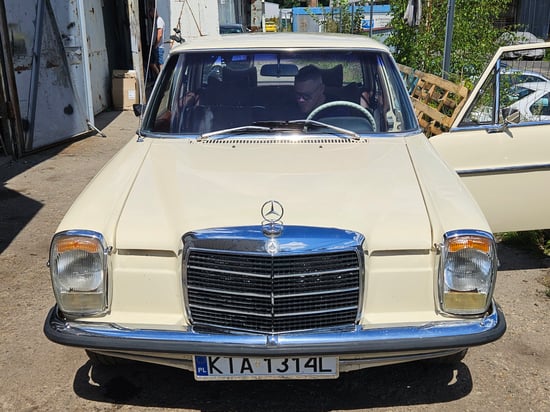 Image of example-cars