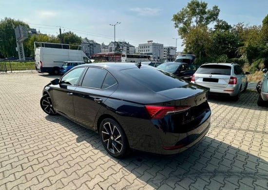 Image of building-exterior-and-surroundings