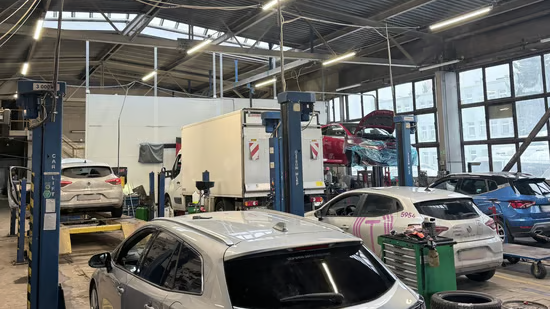 Altmot Centrum Motoryzacji — zdjęcie 2