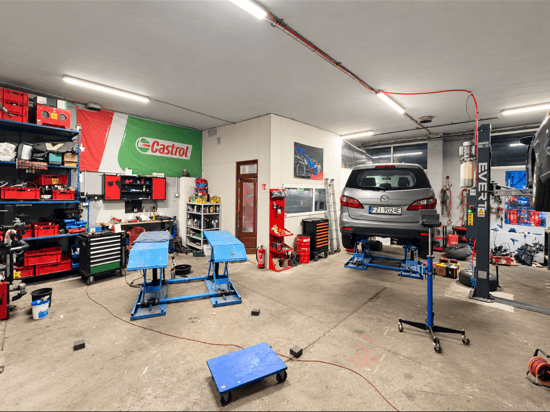 Image of workshop-hall