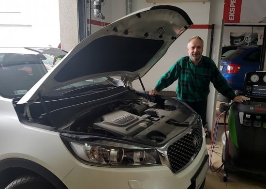 Image of working-mechanics