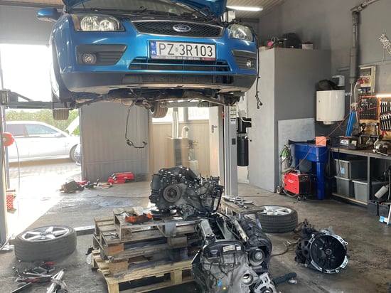 Image of working-mechanics