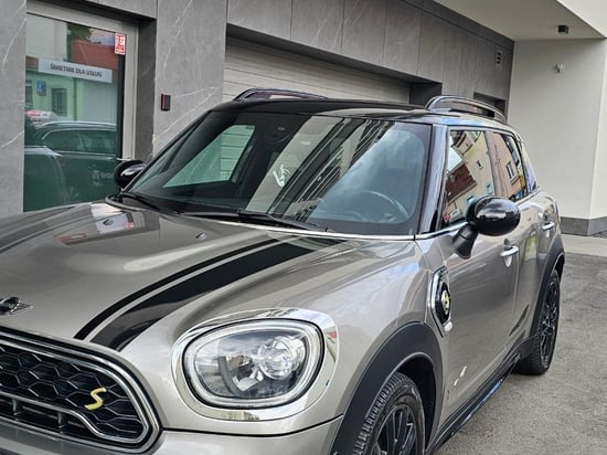 Image of example-cars