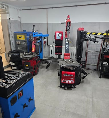 Image of working-mechanics