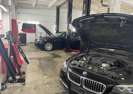 DE Motors Auto Service Gdańsk