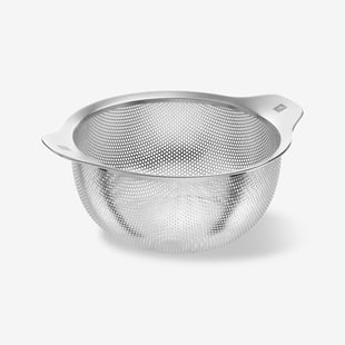 Residential Colanders, Strainers & Skimmers Example Product