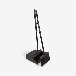 Carlisle Brooms & Dust Pans Example Product