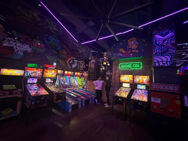 GameOn bar+arcade