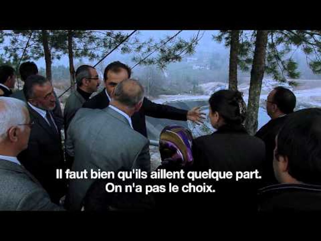 Bande annonce de Polluting Paradise