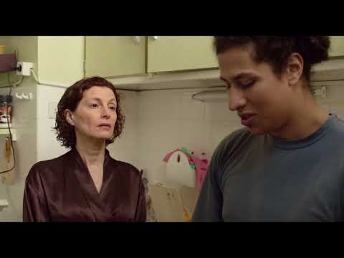 Bande annonce de LES BIENHEUREUX