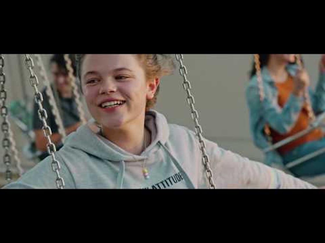 Bande annonce de Oskar & Lily