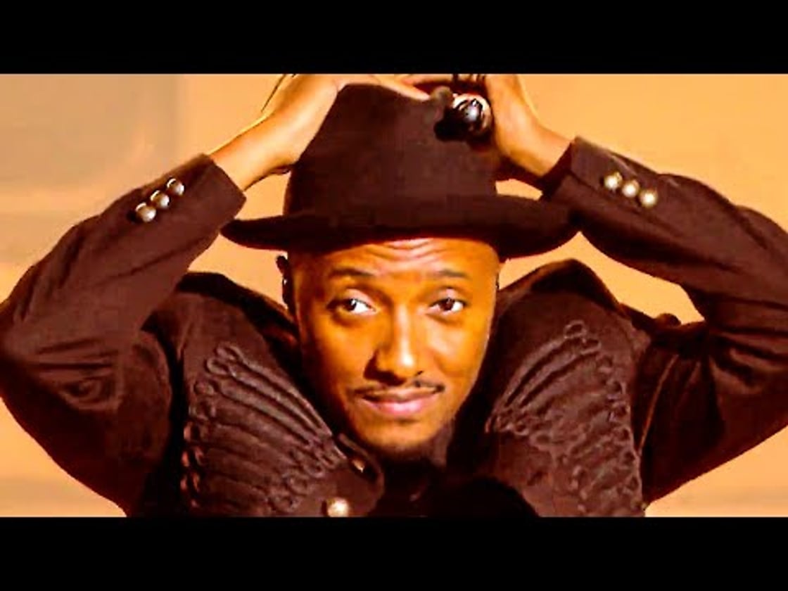 Bande annonce de SOPRANO: À LA VIE À LA MORT