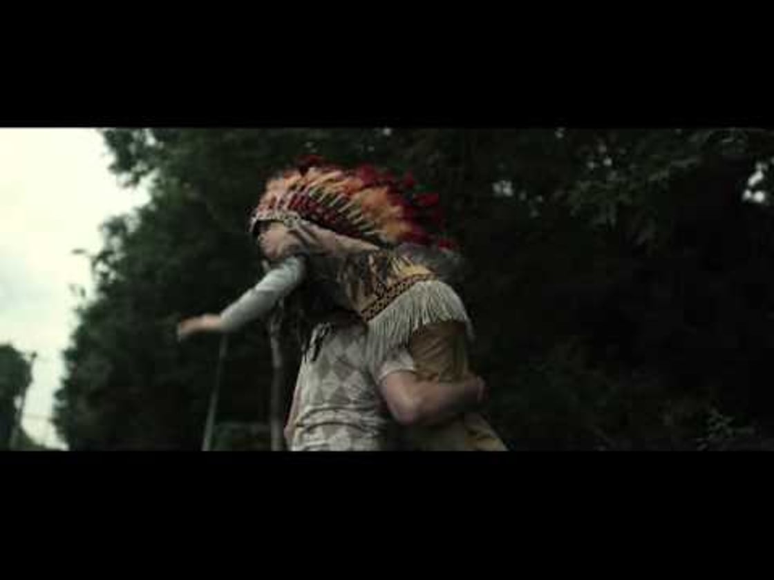 Bande annonce de THE BEAST (VF)