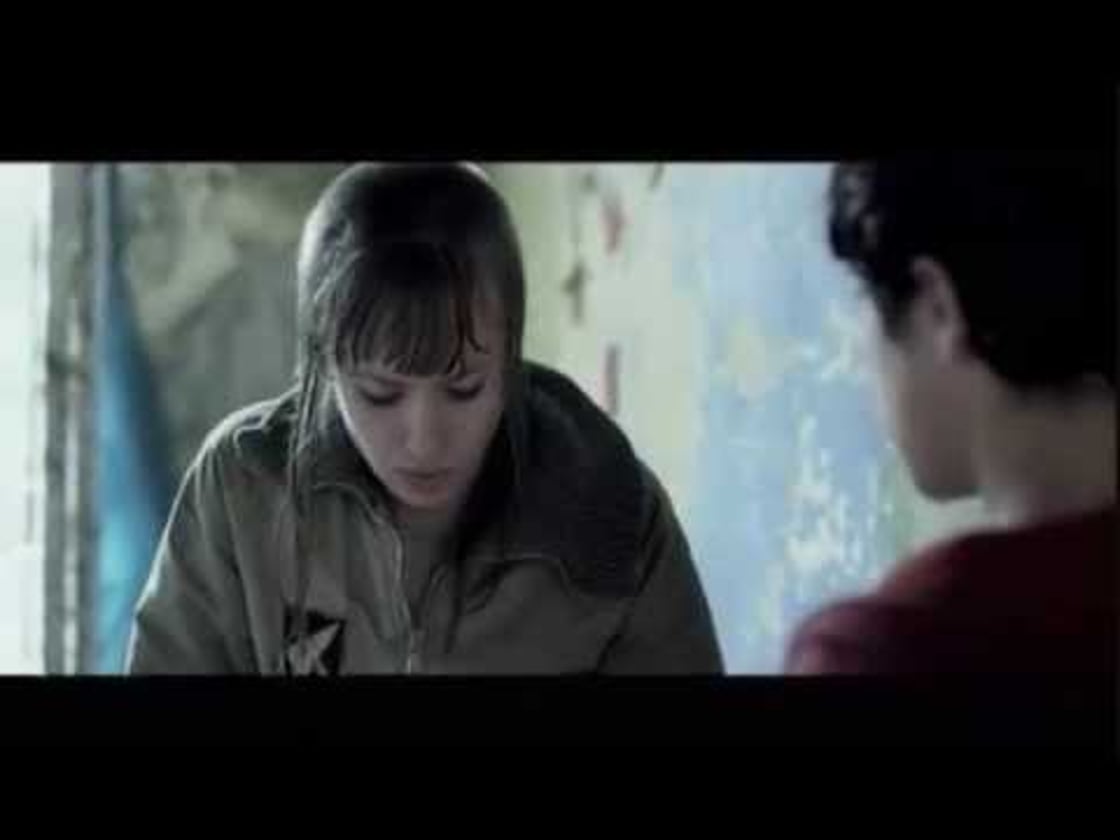 Bande annonce de GUERRIERE