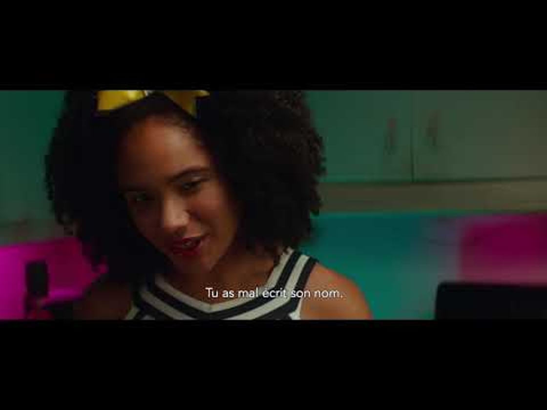 Bande annonce de Knives and Skin