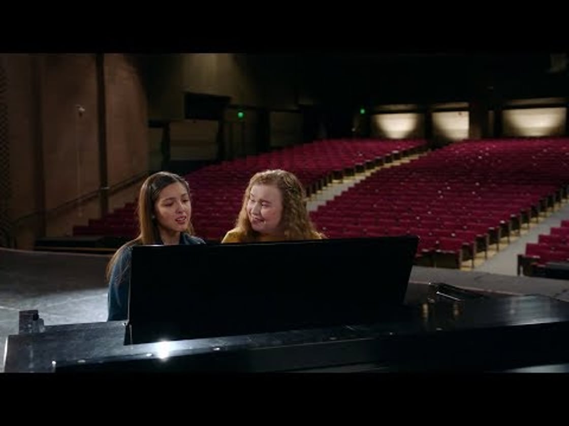 Bande annonce de High School Musical : La Comédie Musicale : La Série (VOST)
