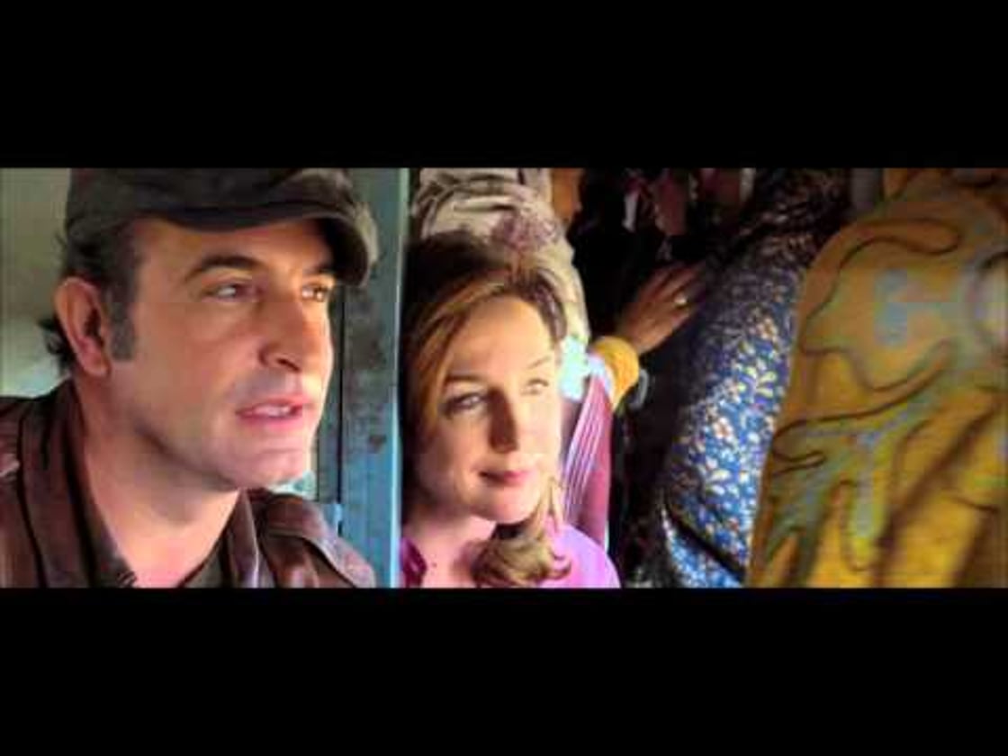 Bande annonce de UN PLUS UNE