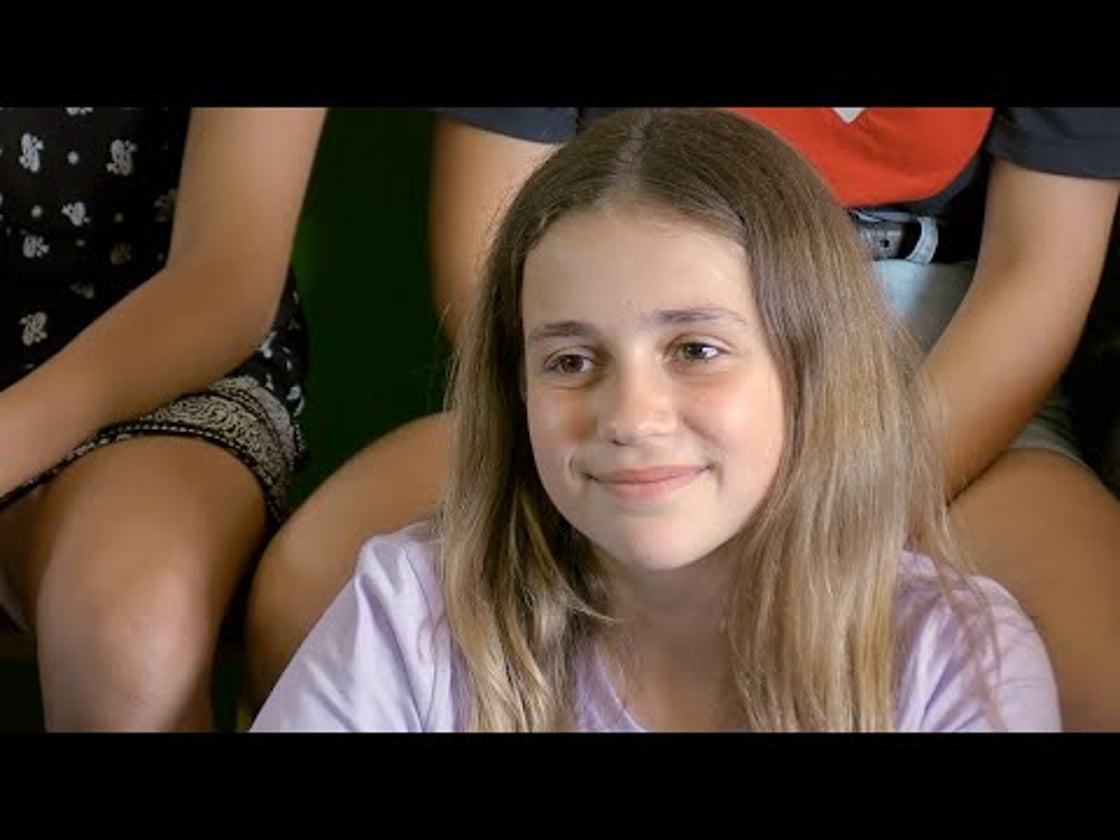 Bande annonce de JOUER ET GRANDIR