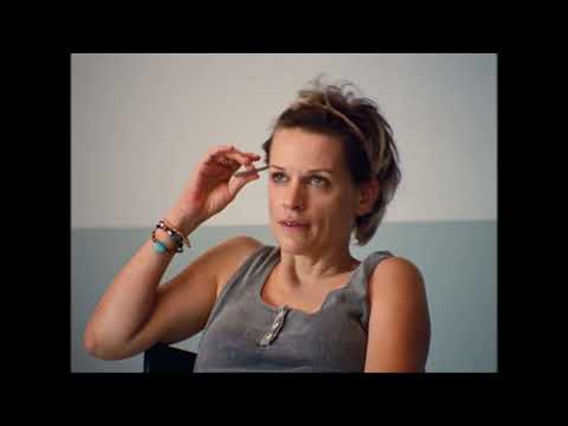 Bande annonce de A L'OMBRE DES FILLES