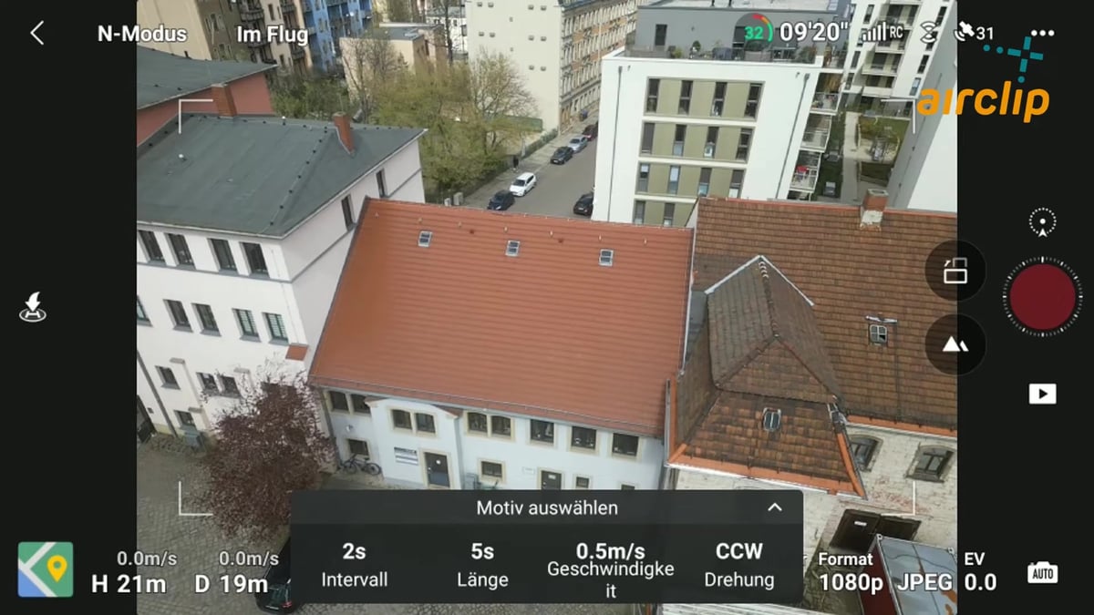 DJI Fly, Hyperlapse-Einstellungen: Intervall 2 s, Länge, Geschwindigkeit und Drehrichtung.