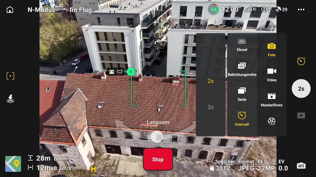 DJI Fly, Fotomodus-Menü mit „Intervall“ und der Auswahl 2 s.