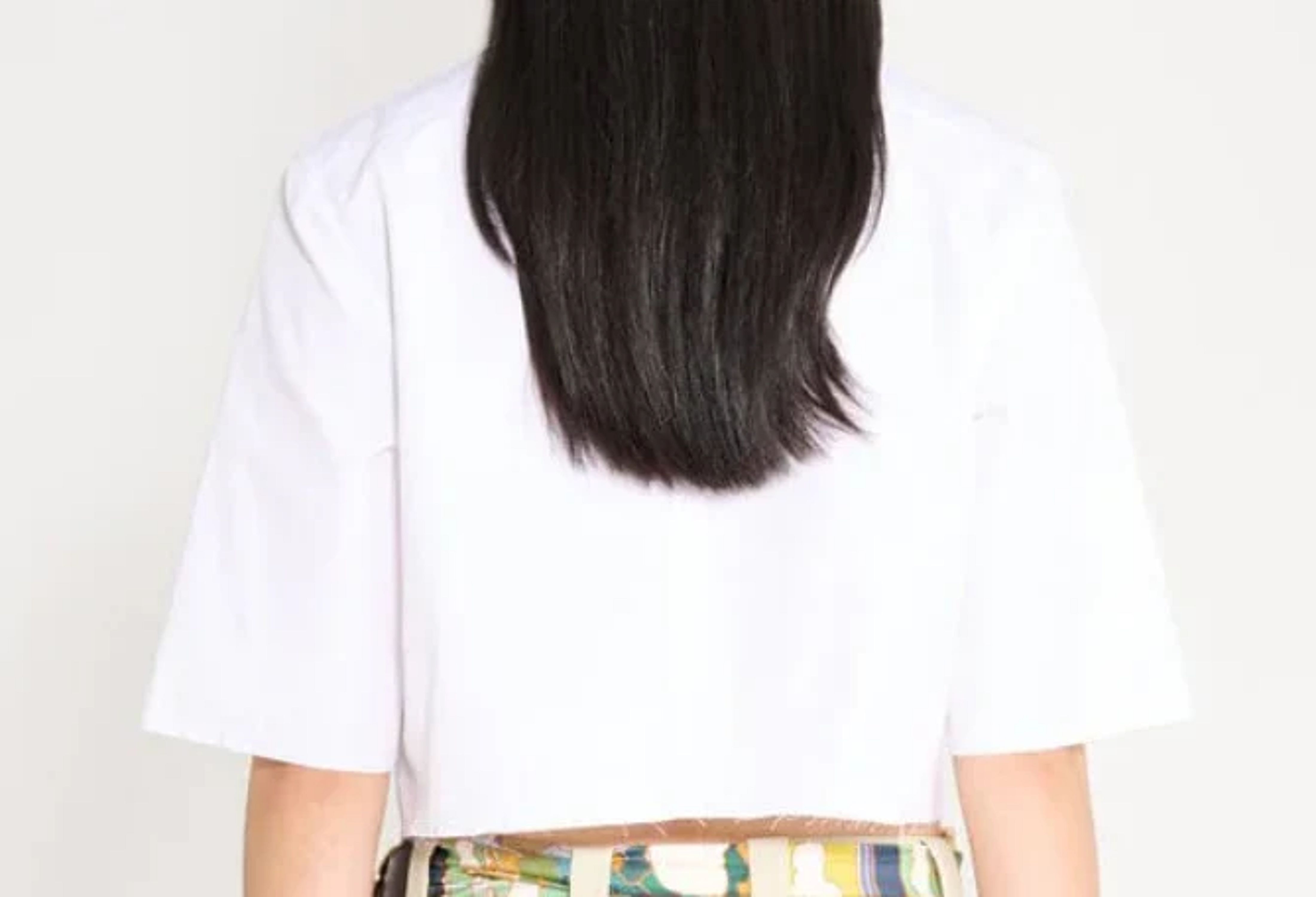 Short Cut Shirt by Nackiye