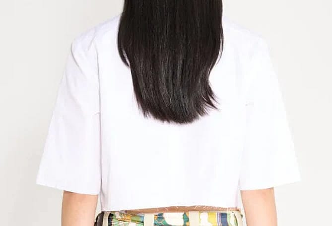 Short Cut Shirt by Nackiye
