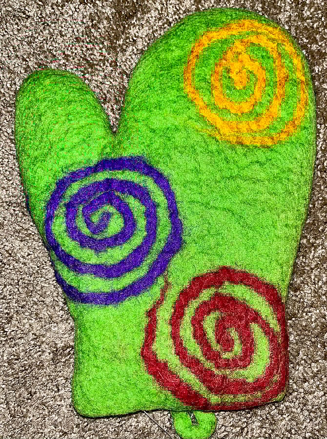 Kitchen Oven Cooking Potholder Felted Wool Oven Mitt Infused with Cotton Fabric, Assorted Heat Resistant NEW