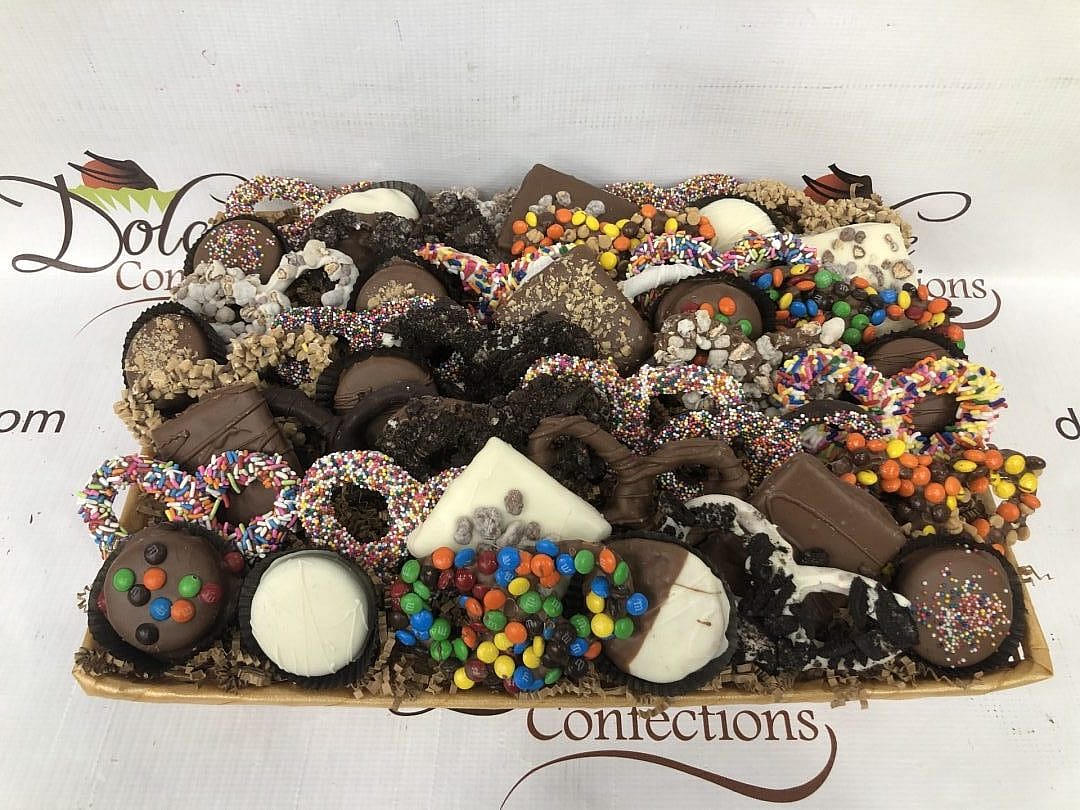 Pretzel and Cookie Basket P/PC-103